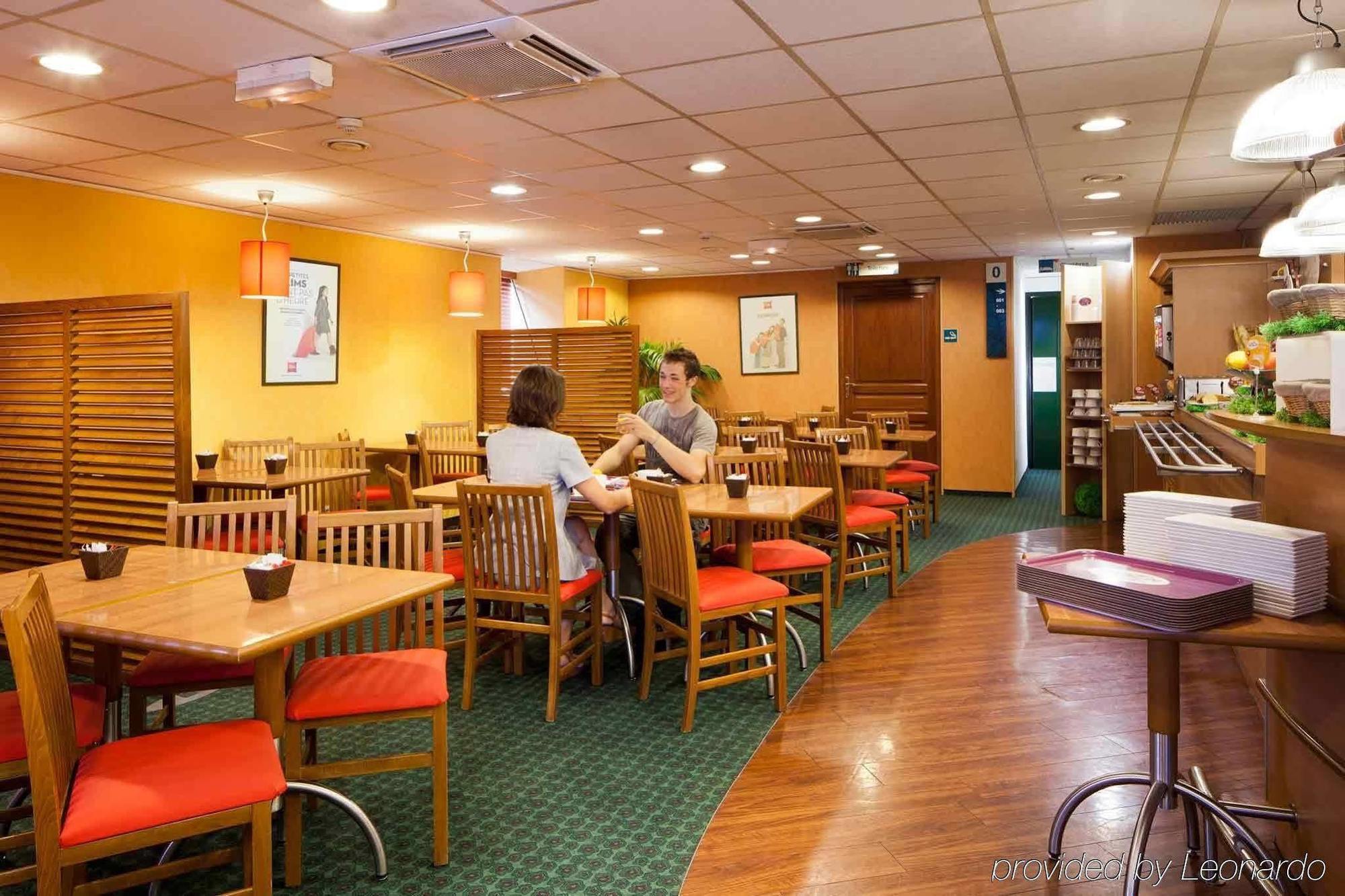 Ibis Styles Dinan Centre Ville Eksteriør billede